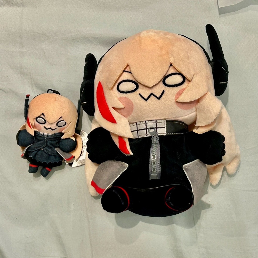 Boneca de Pelúcia de Algodão C - Cosplay Plushie Prop avaliação e preço